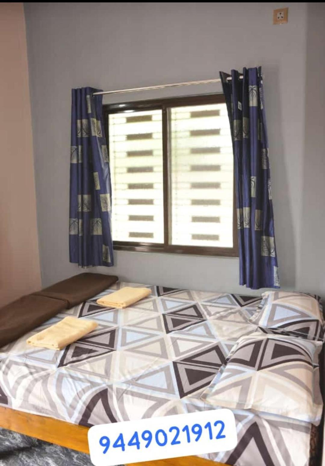 Classic Homestay ฮัมปี ภายนอก รูปภาพ